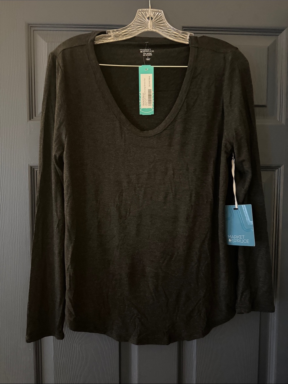 Market & Spruce Solid Black V-Neck Long Sleeve Tee